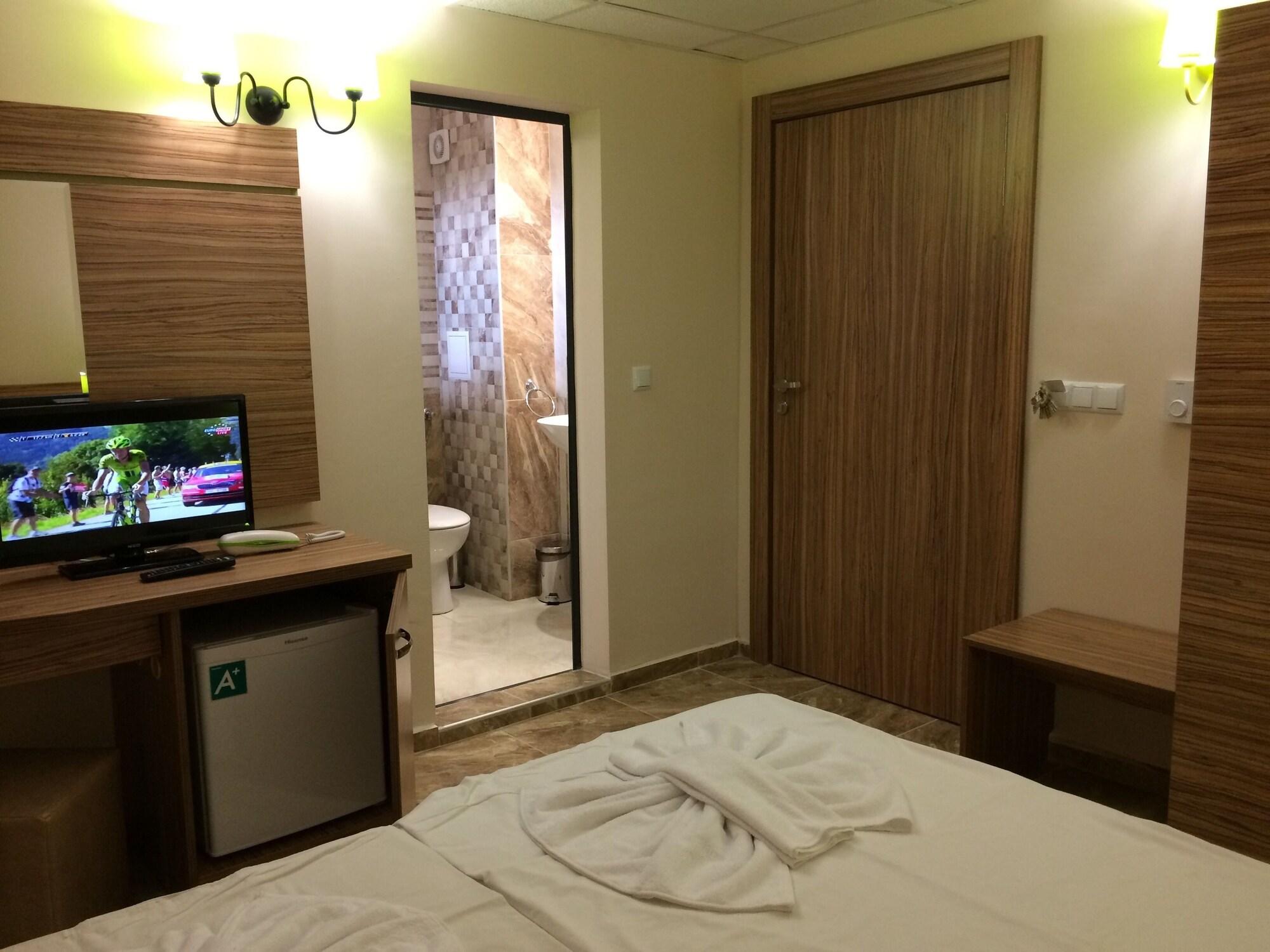 Tm Deluxe Hotel Sunny Beach Exterior photo
