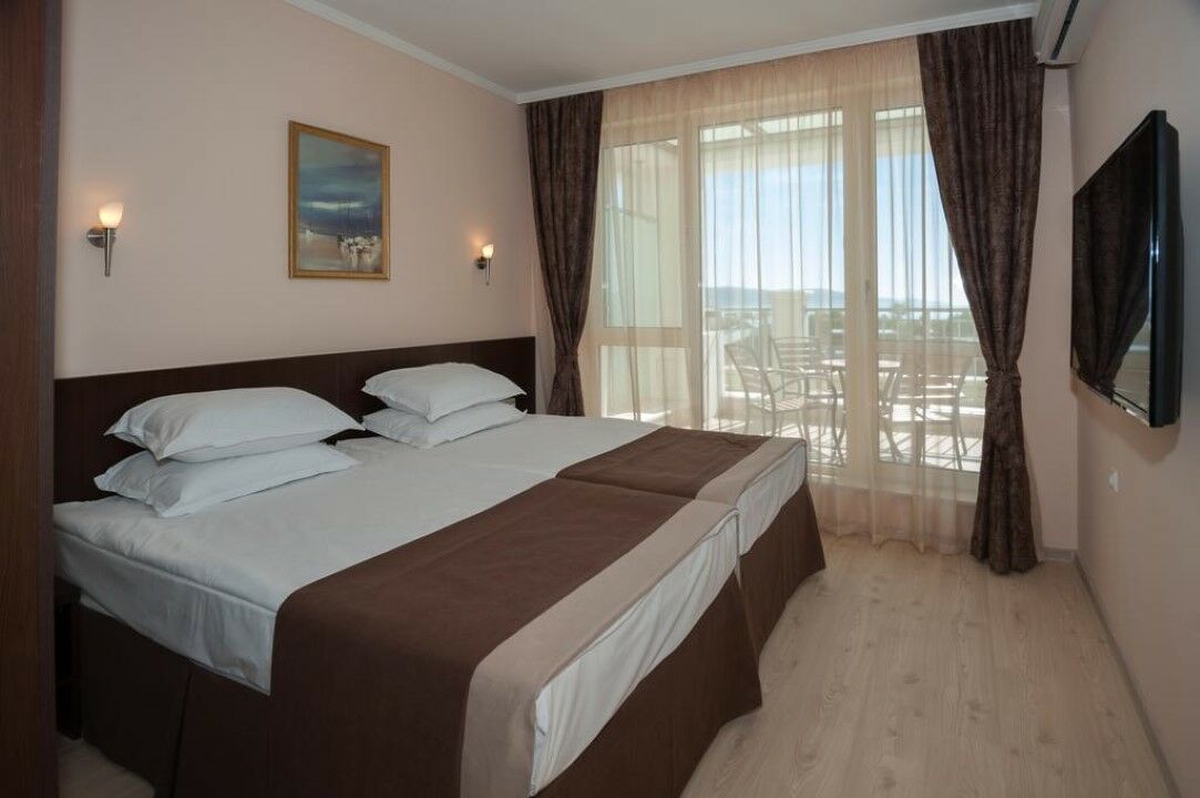 Tm Deluxe Hotel Sunny Beach Exterior photo